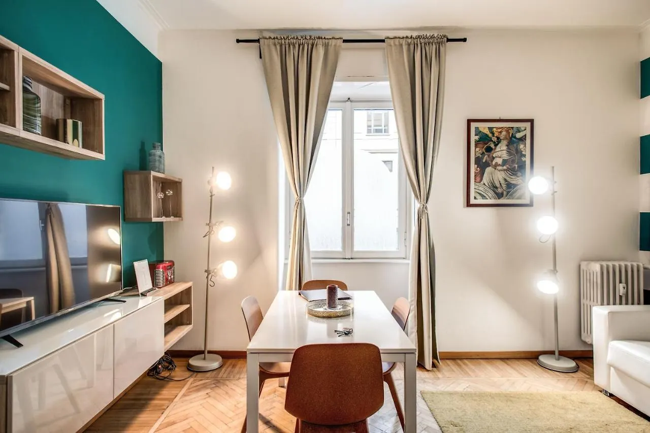 Brera Milan Suite 0*,